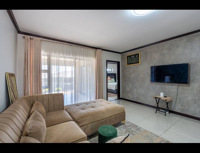 2 BEDROOM APARTMENT FOR SALE IN BROADACRES